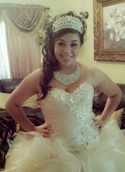 Steve Madden Gold Swarovski studded Heels - Picture 6 of 8